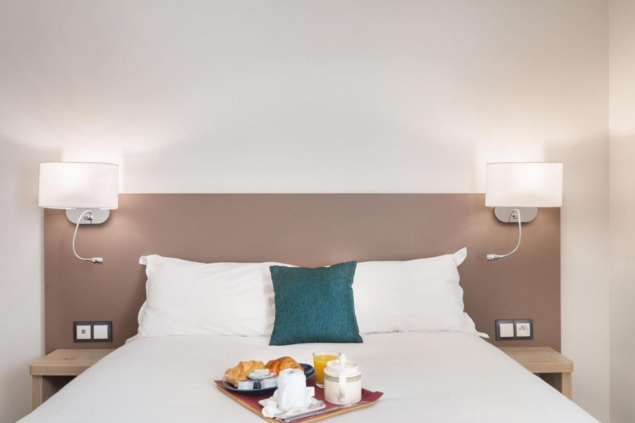 Courcelles Mederic Otel Paris Dış mekan fotoğraf