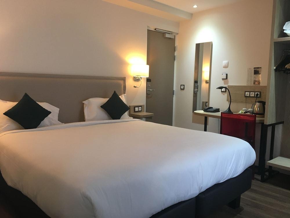 Courcelles Mederic Otel Paris Dış mekan fotoğraf