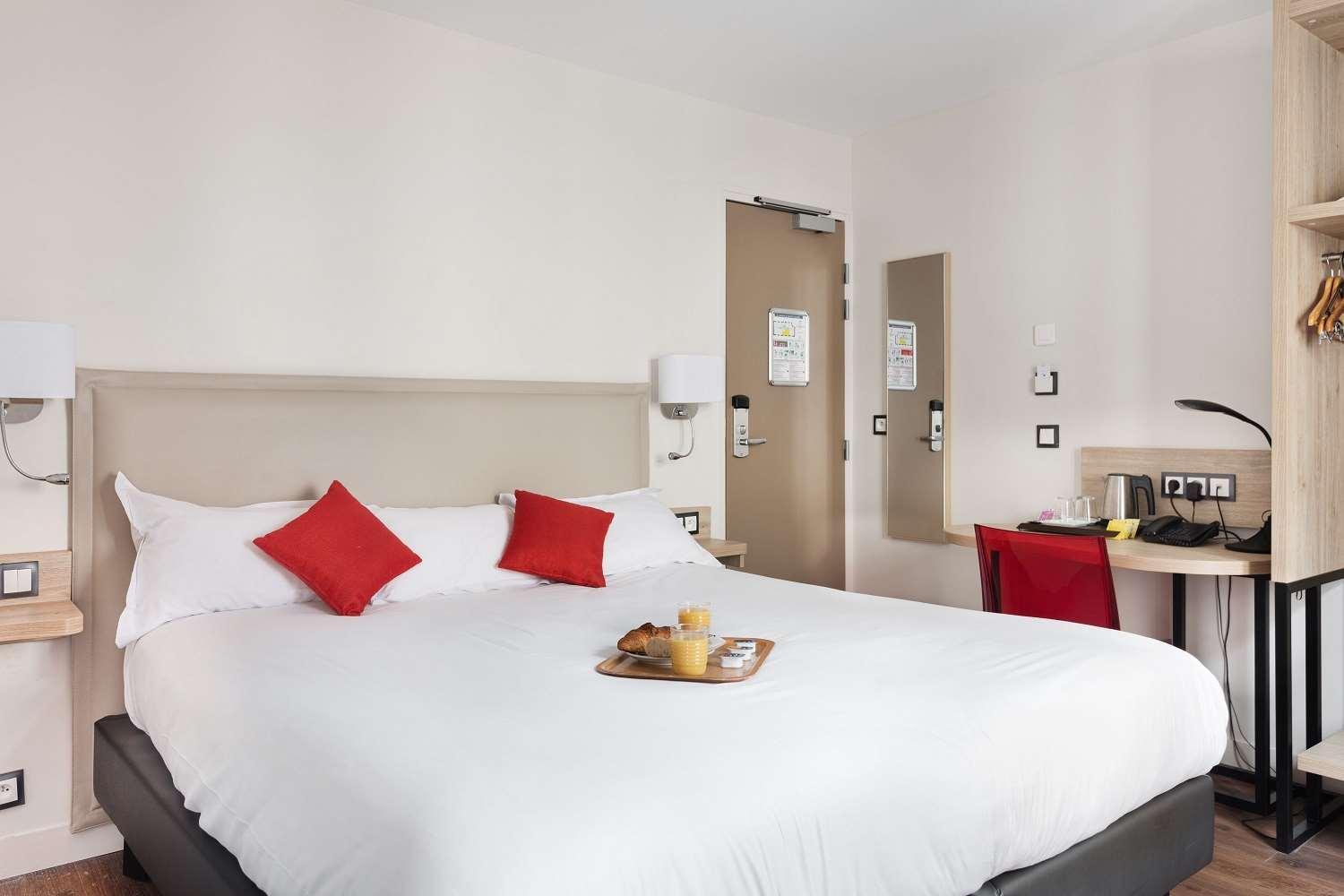 Courcelles Mederic Otel Paris Dış mekan fotoğraf